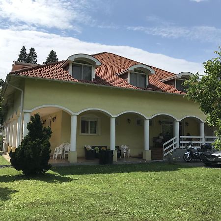 Silvanus Panzió Hotel Lenti Exterior foto